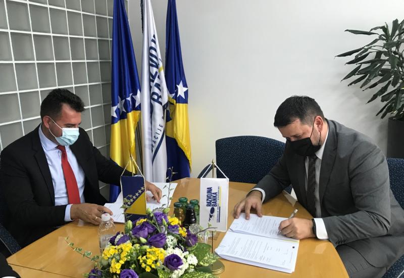 Intesa Sanpaolo Banka BiH  potpisala ugovor sa Razvojnom bankom FBiH o korištenju sredstava Garancijskog fonda